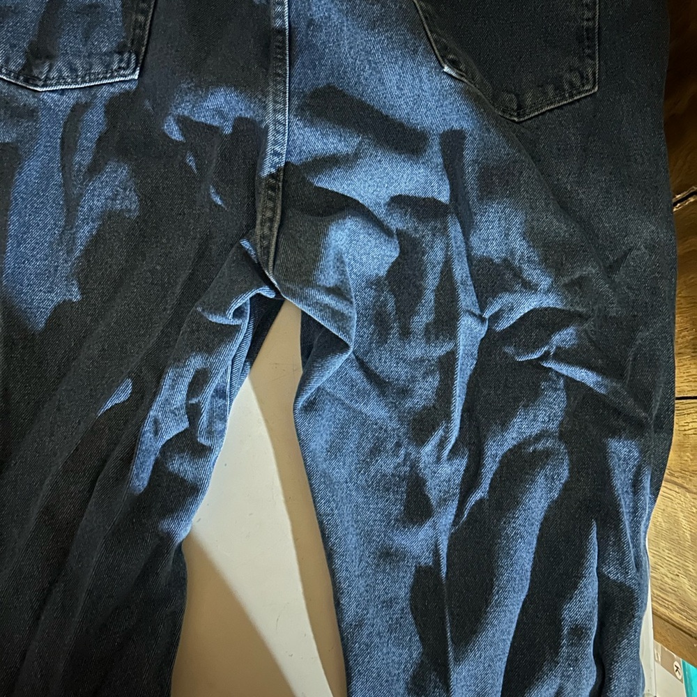 Wrangler Dark Blue Relaxed Fit Jeans
